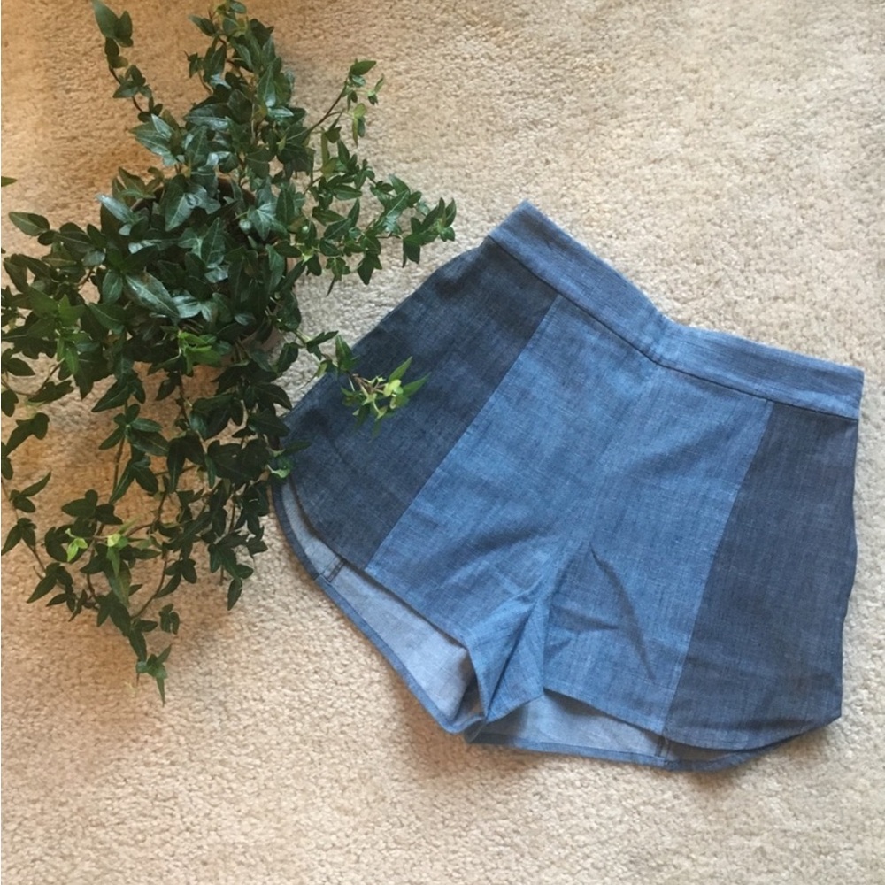 Alice + Olivia Madison Two-Tone Chambray Shorts